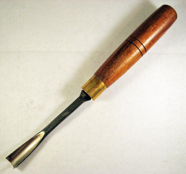 Wood Carving Tool - #10 DEEP Gouge FISHTAIL — Mountain Woodcarvers