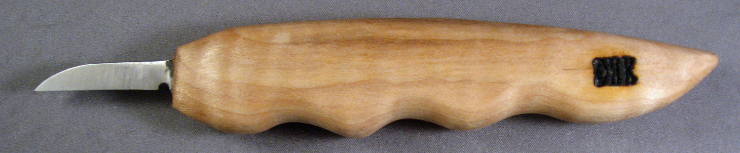 Deep Holler Carving Knife- 1-3/8"- FLAT GRIND-FINGERGROOVE HANDLE
